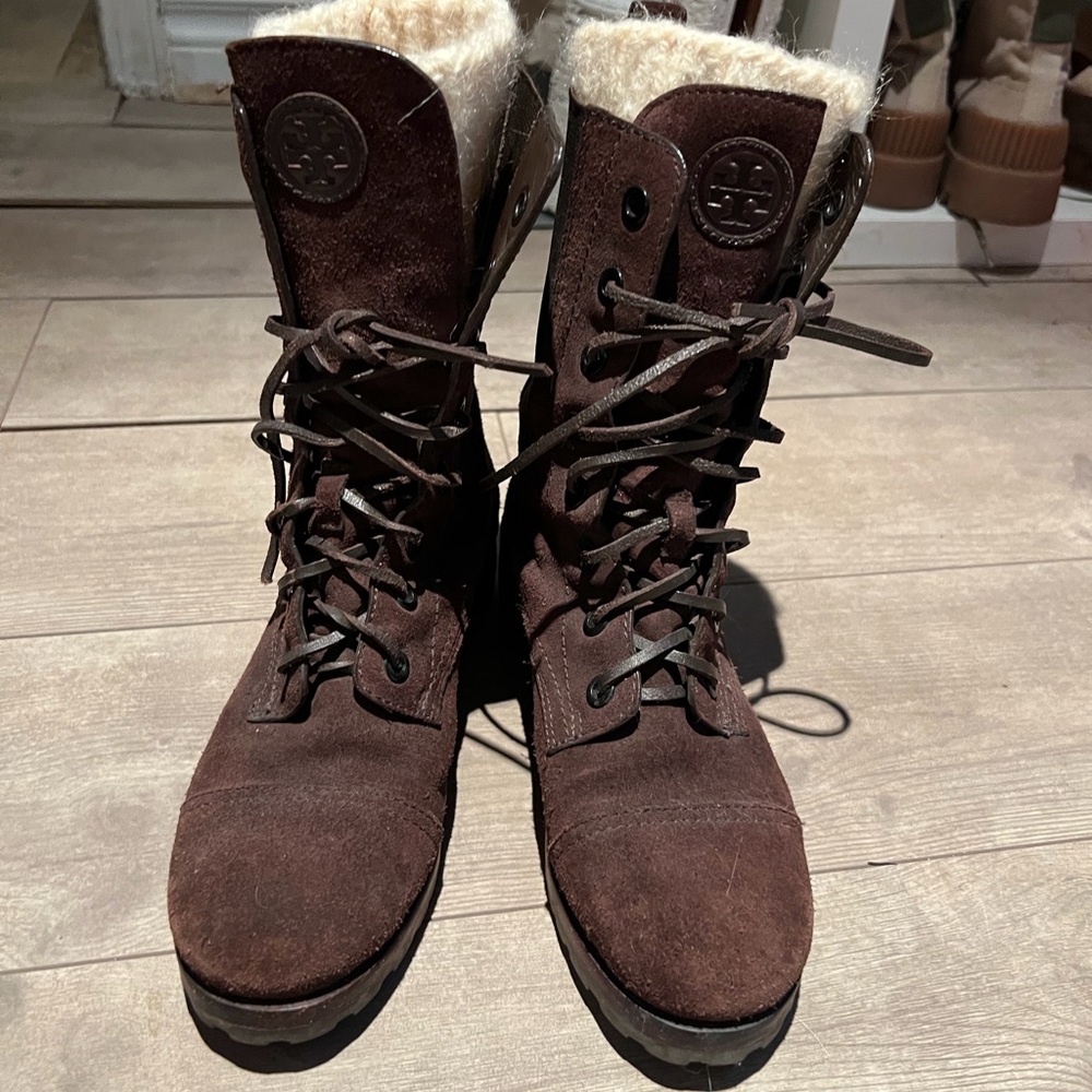 Tory Burch Brown Suede Lace-Up Women‘s Boots